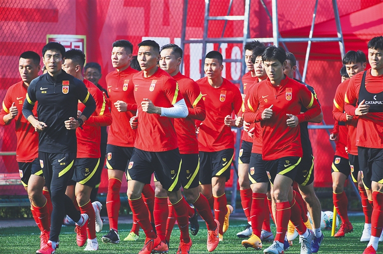 不冷静！萨格斯24分3抢断，末节4犯&关键时刻6犯离场（萨格斯24分3断，末节连吃4犯，关键时刻6犯毕业）