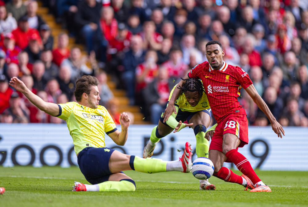 廖三宁替补出场砍17+6+5，犀利突破成少有亮点（廖三宁替补轰17+6+5，犀利突破成场上为数不多的亮点）