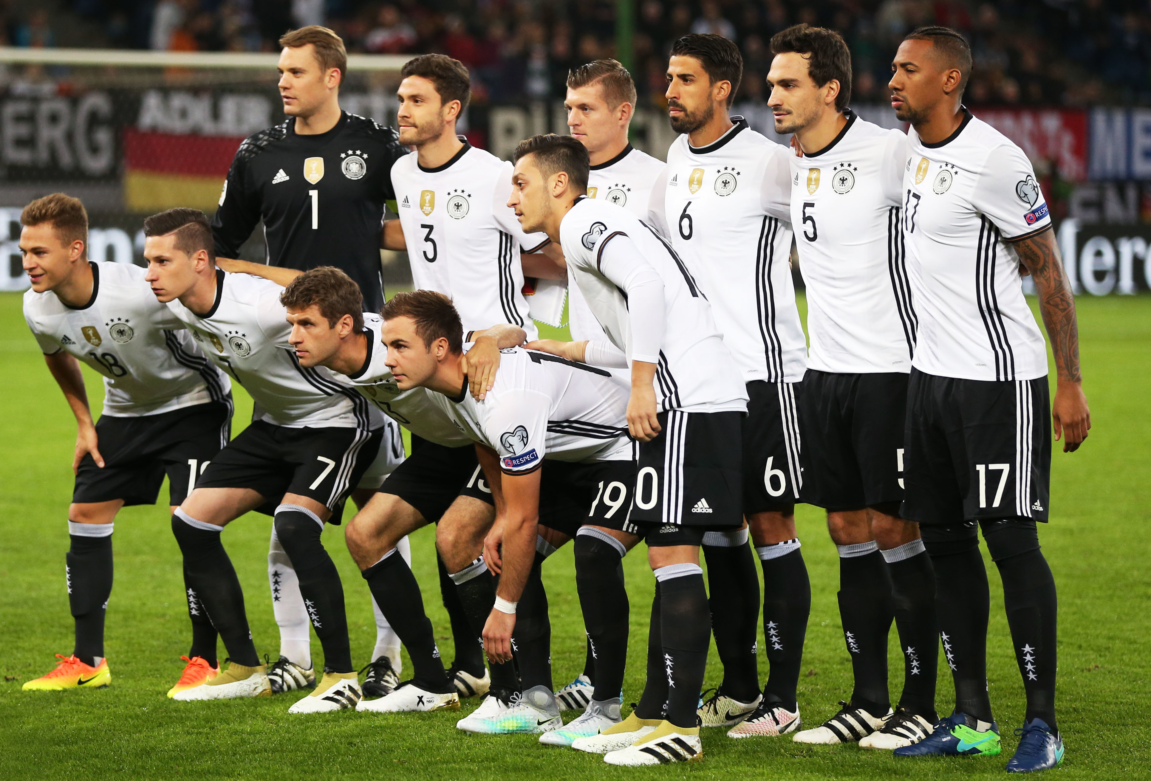 TA：拜仁不太可能6500万欧买断雅克松，切尔西认为他价值很高（TA：拜仁以6500万欧买断雅克松希望渺茫，切尔西对其估值颇高）