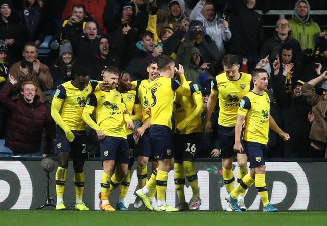 少进多少球？巴萨本赛季14次中门框，在西甲遥遥领先（巴萨本季14次中柱居西甲榜首，少进了多少球？）