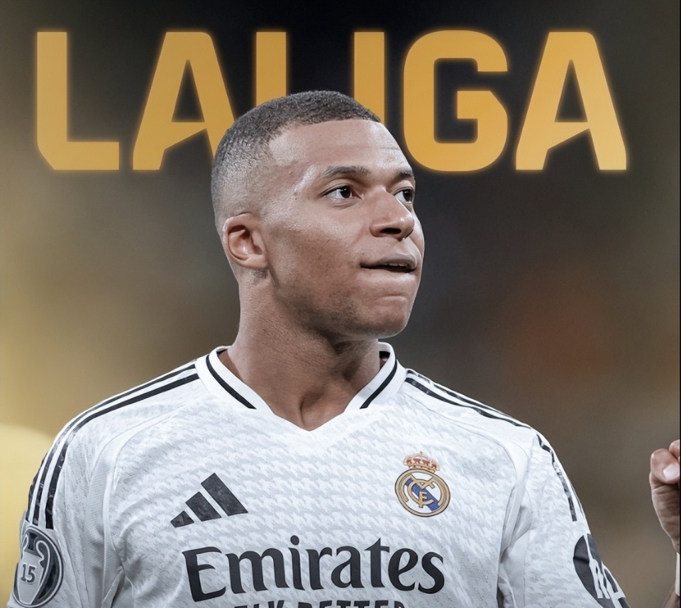 记录报：C罗并不会被追加禁赛，可以正常参加世界杯小组赛（记录报：C罗不会遭追加停赛，世界杯小组赛可正常出场）