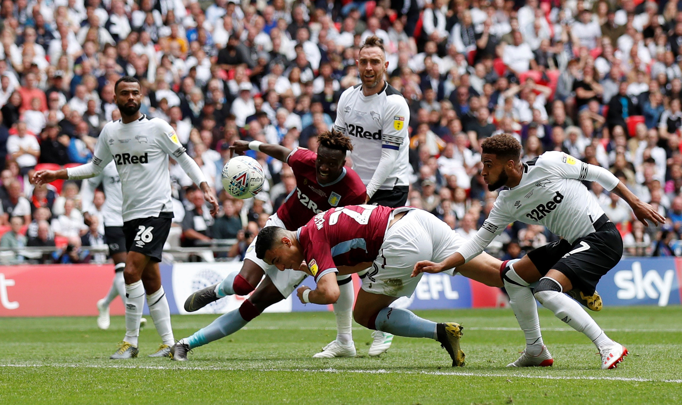 意甲前瞻：乌迪内斯遇弱则强，热那亚近期迎来强势反弹（意甲前瞻：乌迪内斯对弱旅胜算更大，热那亚近况强势回升）