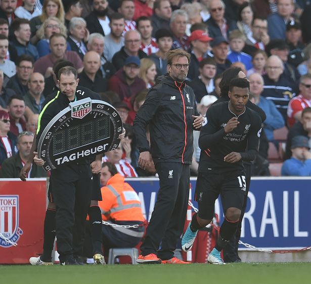 字母哥是现役为一队效力时间第三长的球员，仅次于库里和追梦