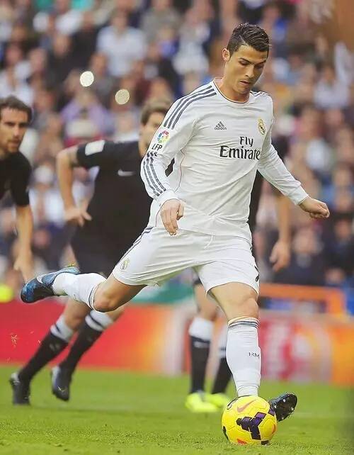 拉米罗：最后一场要拿出表现回馈球迷；李磊还不是100%的状态（拉米罗：末战以表现回馈球迷，李磊状态尚未达100%）